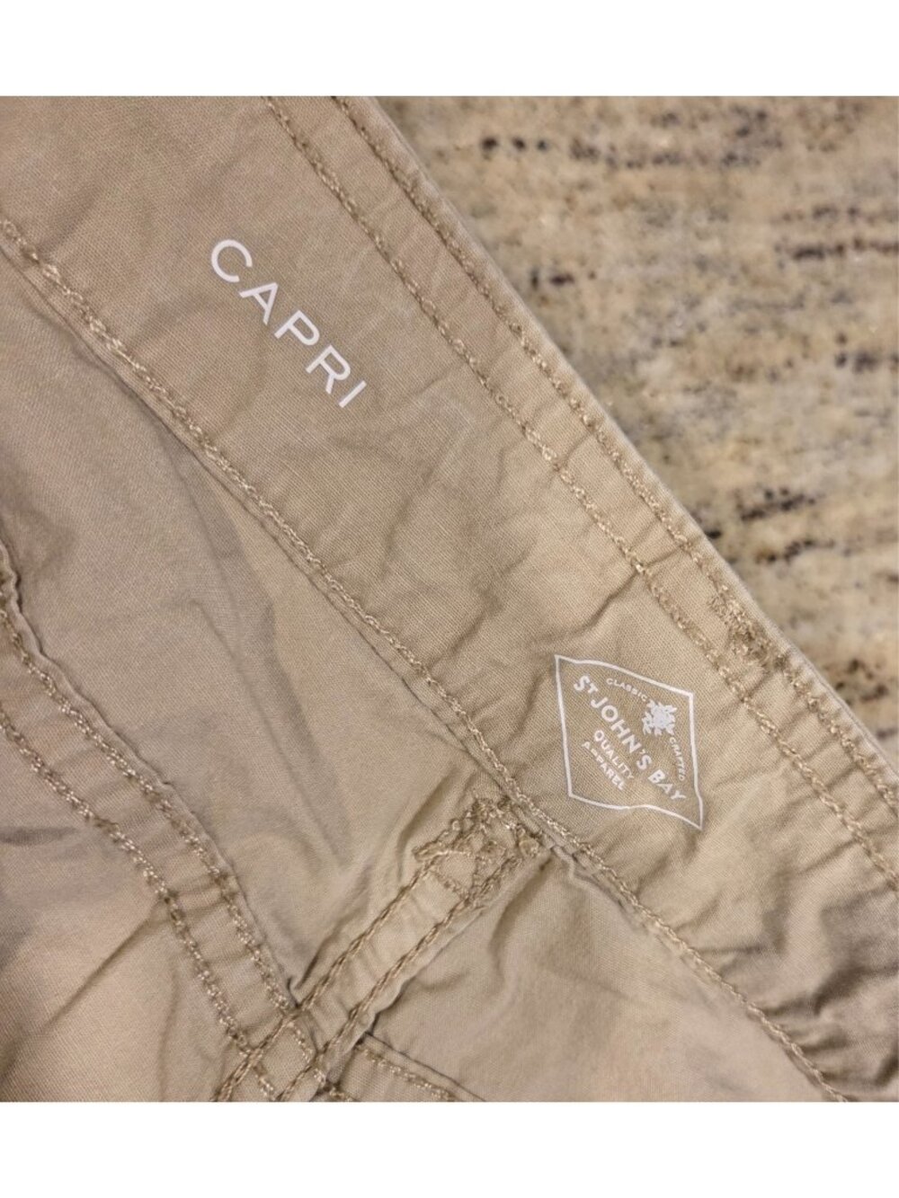 Woman’s 22W St. John’s Bay Capri Pants Tan Cargo Pockets Drawstring Cinch Hem - Picture 11 of 16